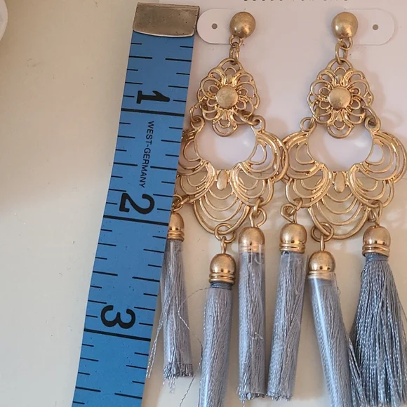 SONOMA long duster gold and gray earrings new - Picture 5 of 5